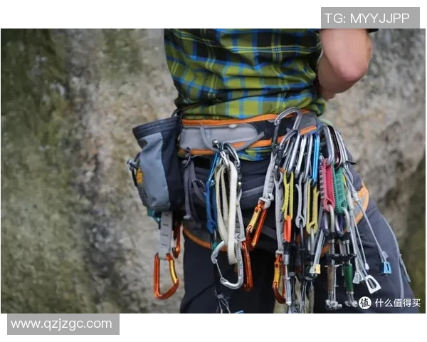 攀岩新手必看:全面提升个人能力的入门指南与技巧分享 攀岩新手必看:全面提升个人能力的入门指南与技巧分享